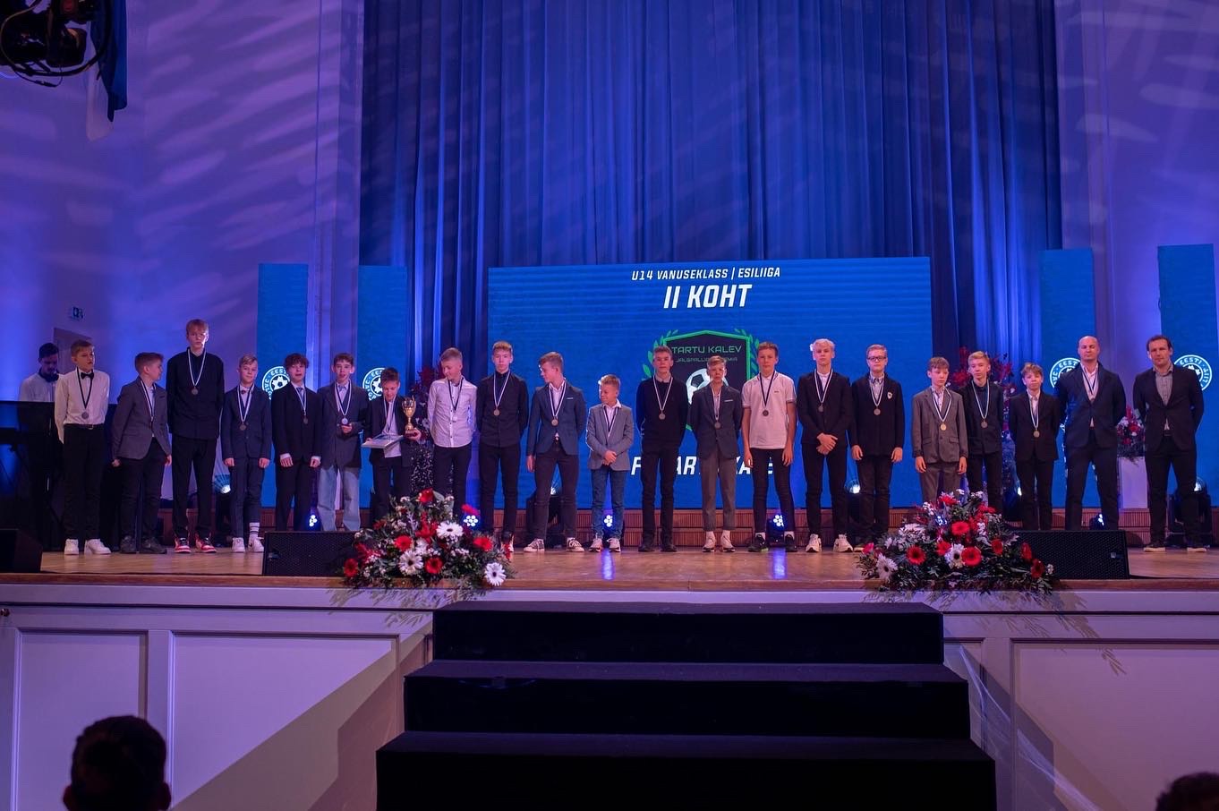 D20F987B-F603-4AE3-8242-C57707BD832B